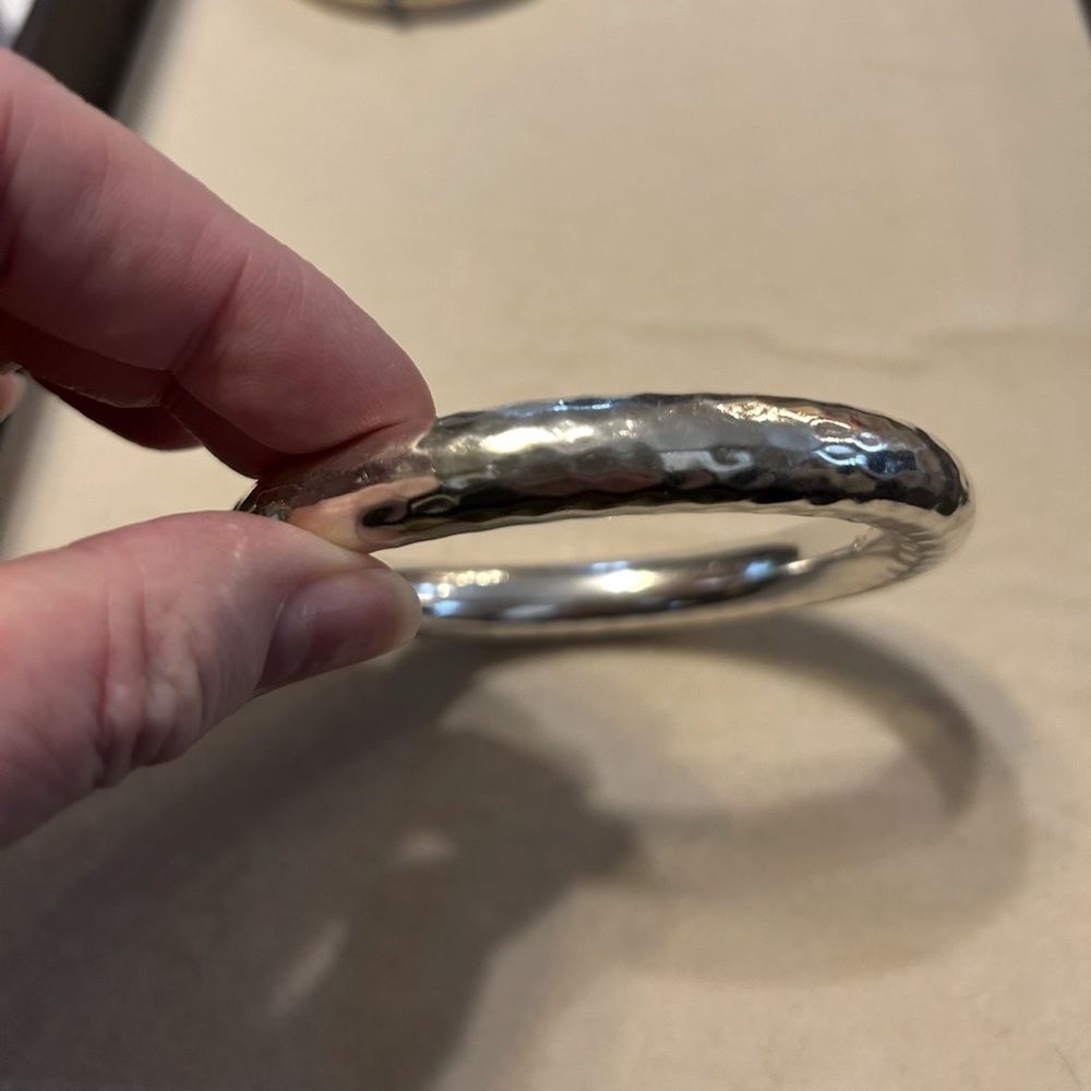 Silpada B1653 Sterling Silver Hammered Bangle Bracelet